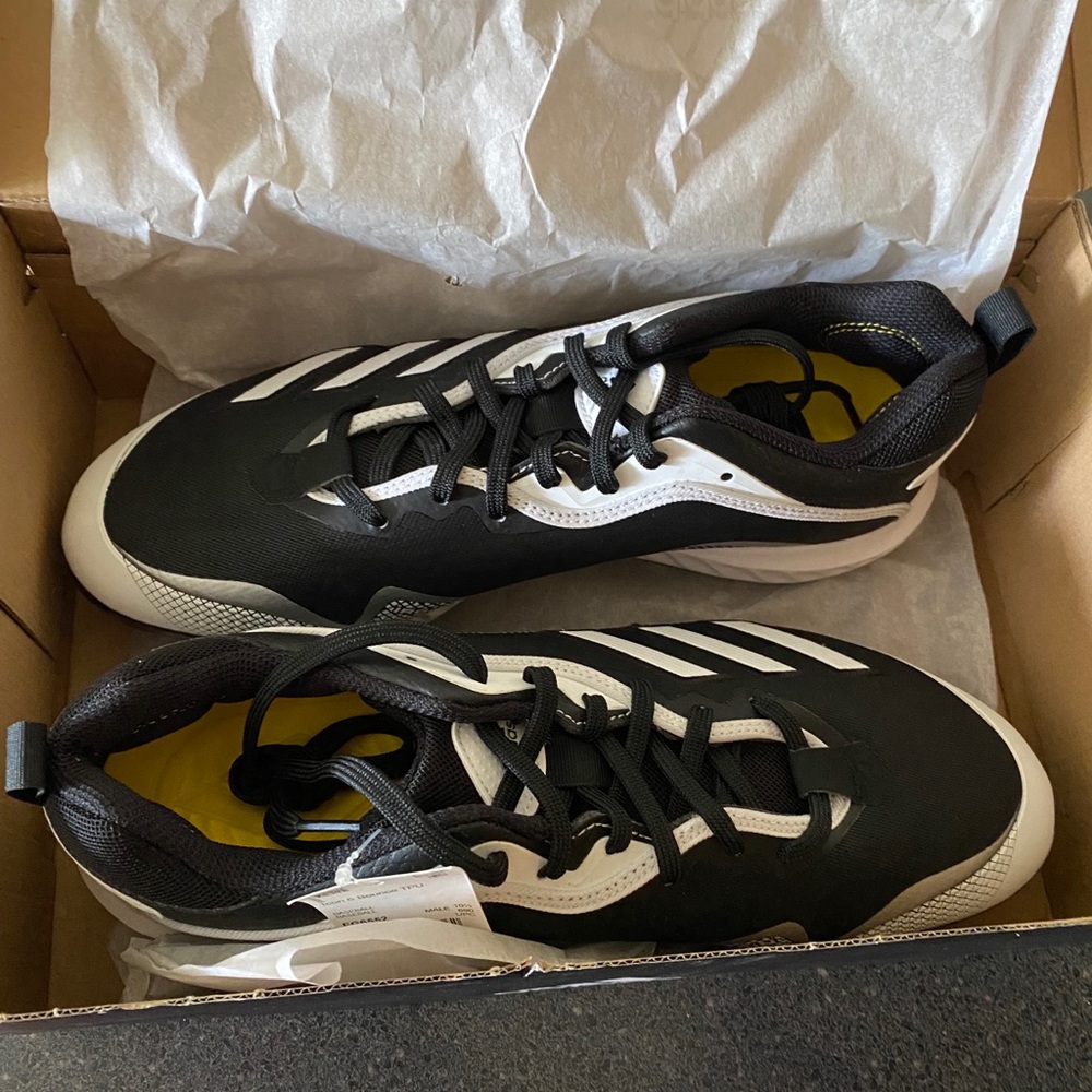 Adidas Men’s Icon 6 Cleats